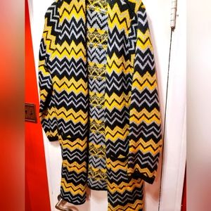 Sz 18/20 Black & Yellow Cardigan